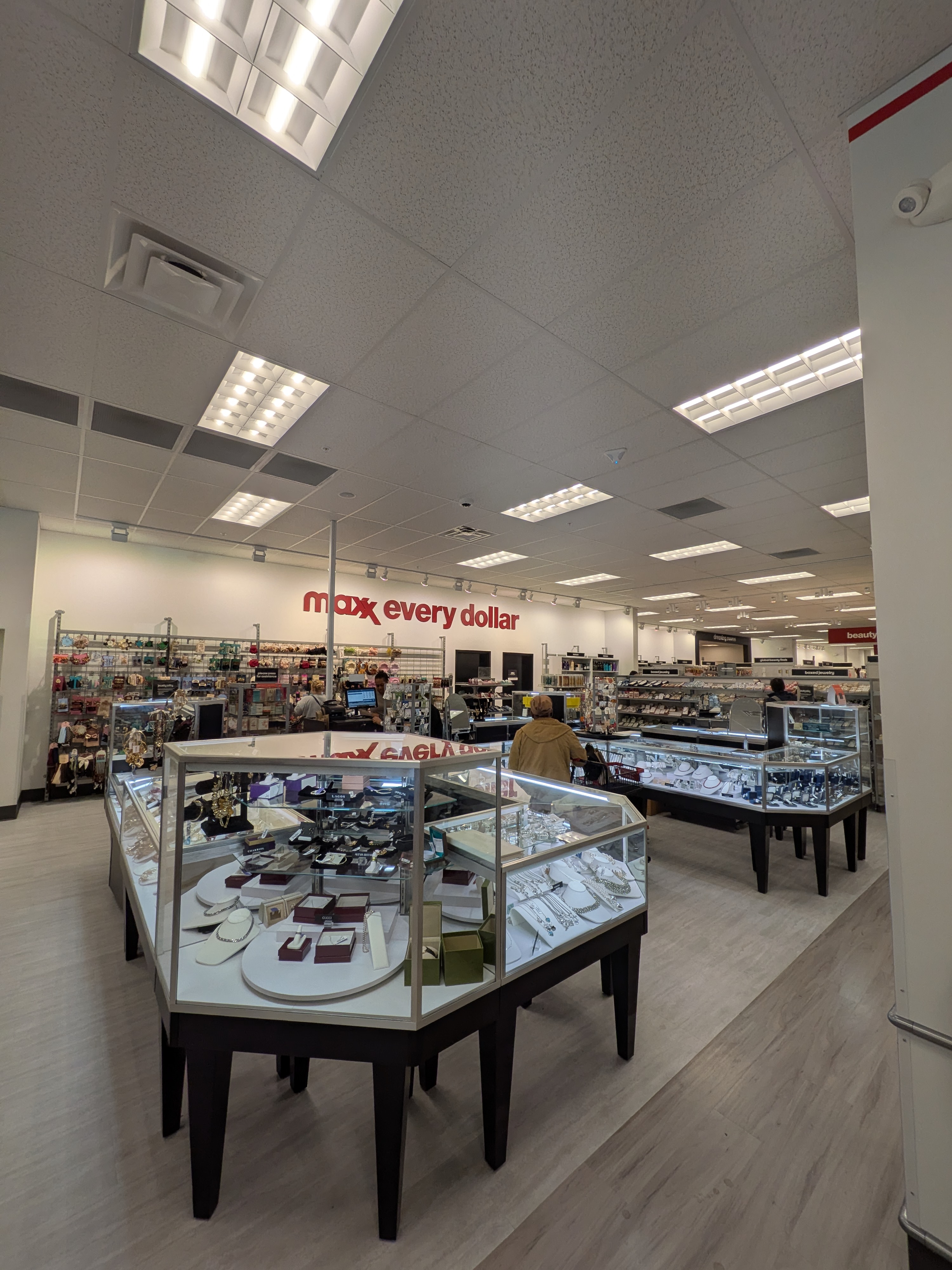 Tj - paramus-tj-maxx